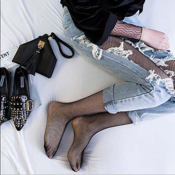 NEW! Fishnet Tights - Picture 6 of 7